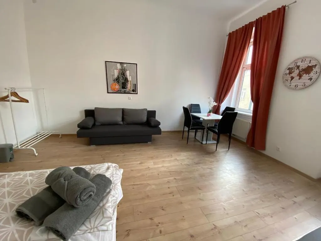 Διαμέρισμα Quad-Room Near Prater Stern Βιέννη Αυστρία